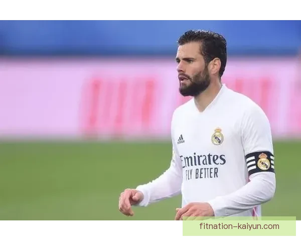 纳乔技术全面性持续提升，值得关注其在后防线上的稳定表现。